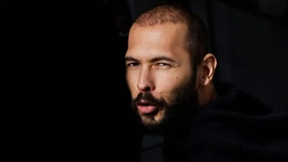 Influencer Andrew Tate
                                         - 
                            Verachtet und verehrt: Was fasziniert an diesem Frauenhasser?